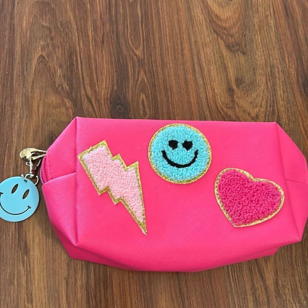 Adorable pink patch smiley face heart tufted pouch make up bag cosmetic case